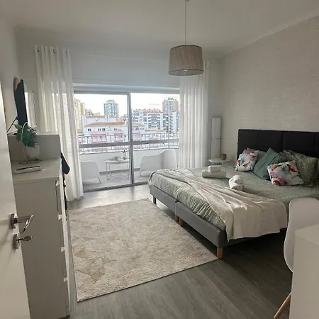 Sunshine Lovers Портиман